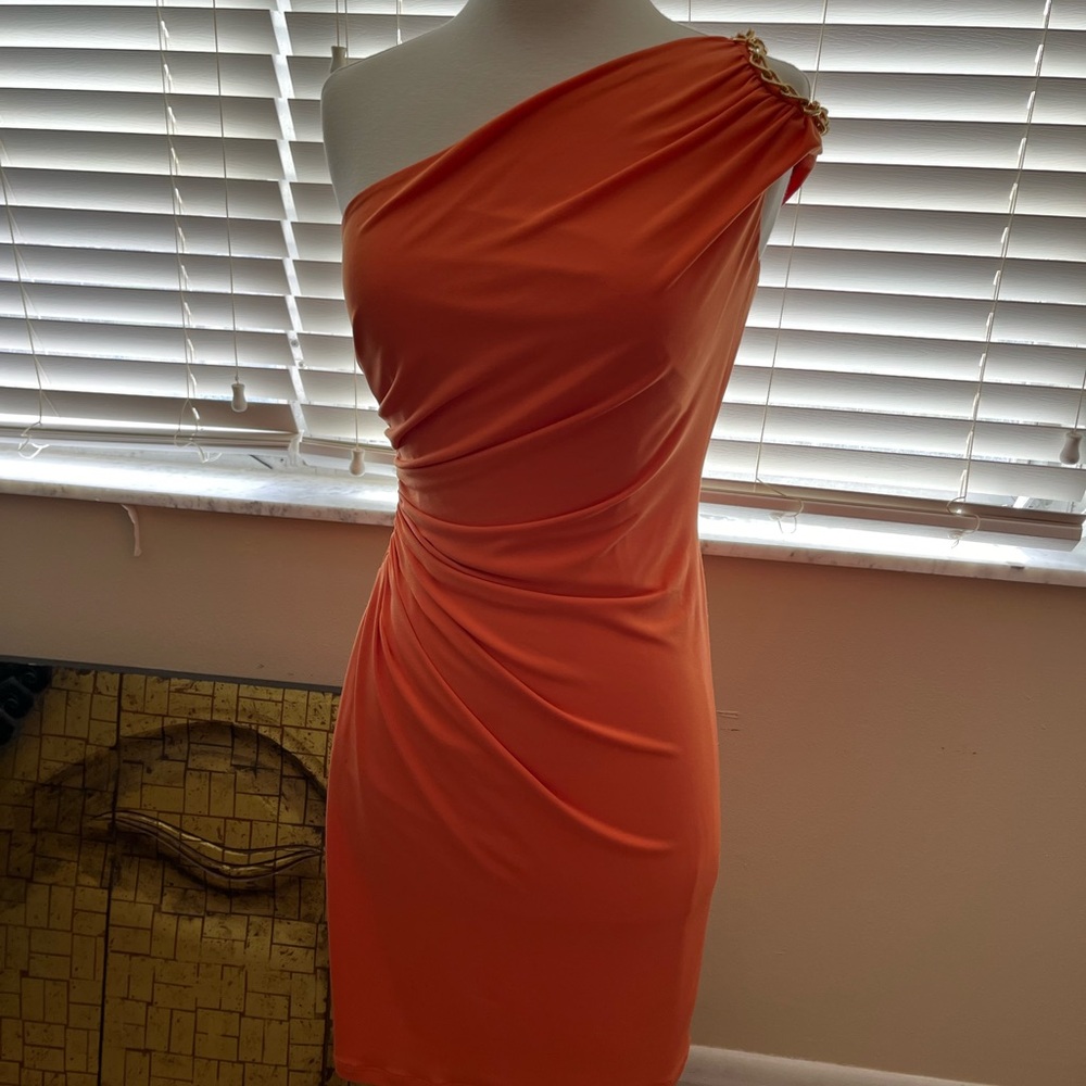 Fabulous DAVID MEISTER Goddess masterpiece dress! One Shoulder w chain